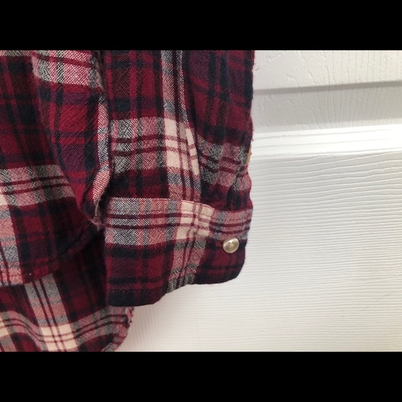 Oversized plaid quarter-button up - Picture 5 of 5